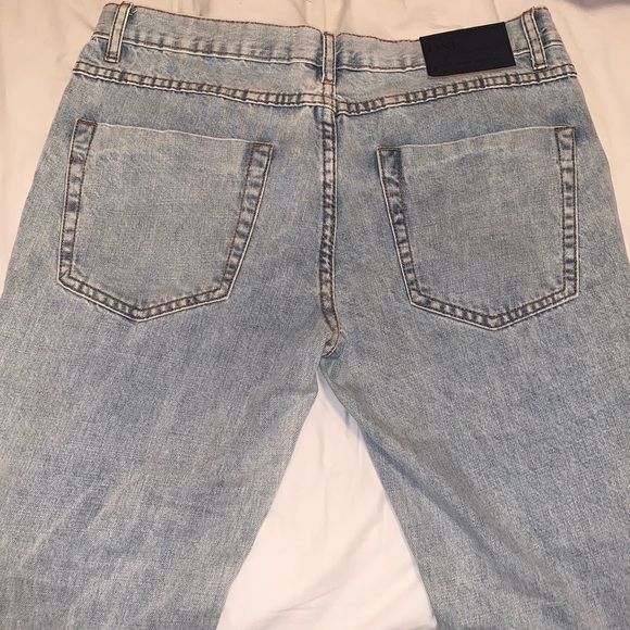 One Teaspoon Awesome Baggies Distressed Light Wash Jeans - Picture 2 of 2